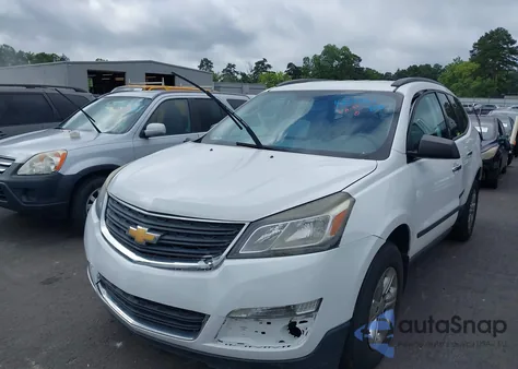 2017 Chevrolet Traverse Ls z USA, uszkodzony, nr VIN 1GNKRFED1HJ221911